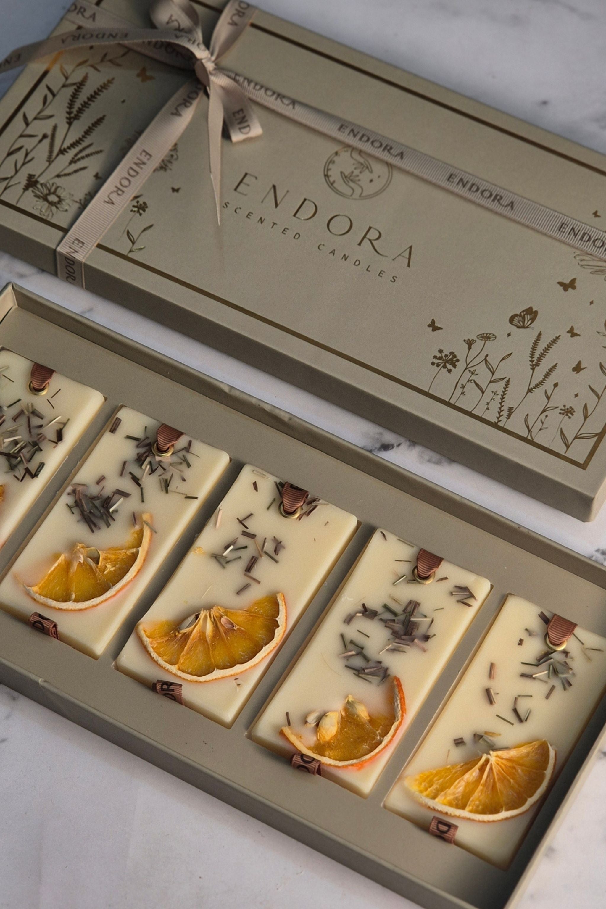 Lemongrass Scented Beeswax Tablets – Set of 5 | Wardrobe Refreshers