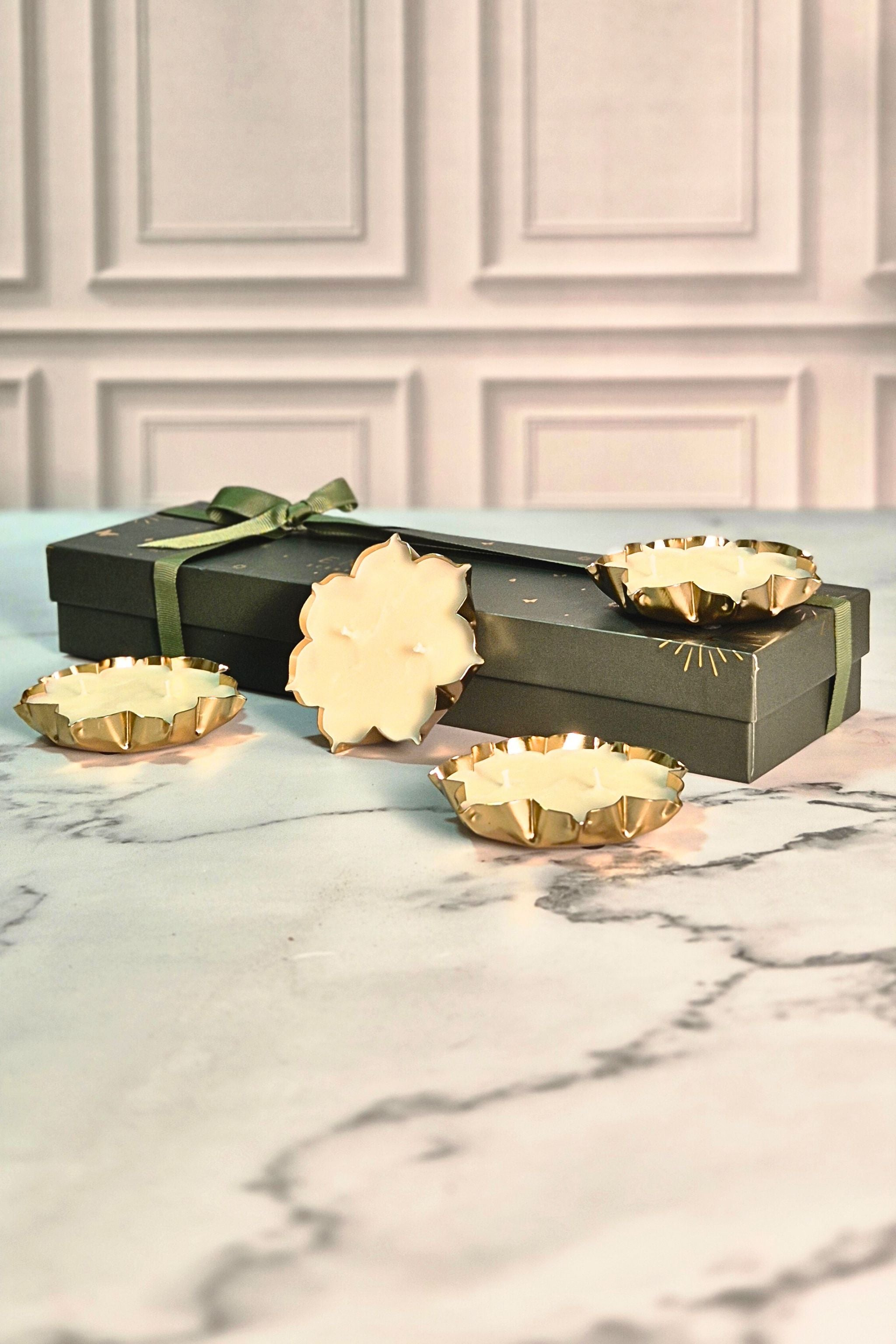 Scented Lotus Urli | Set Of 4