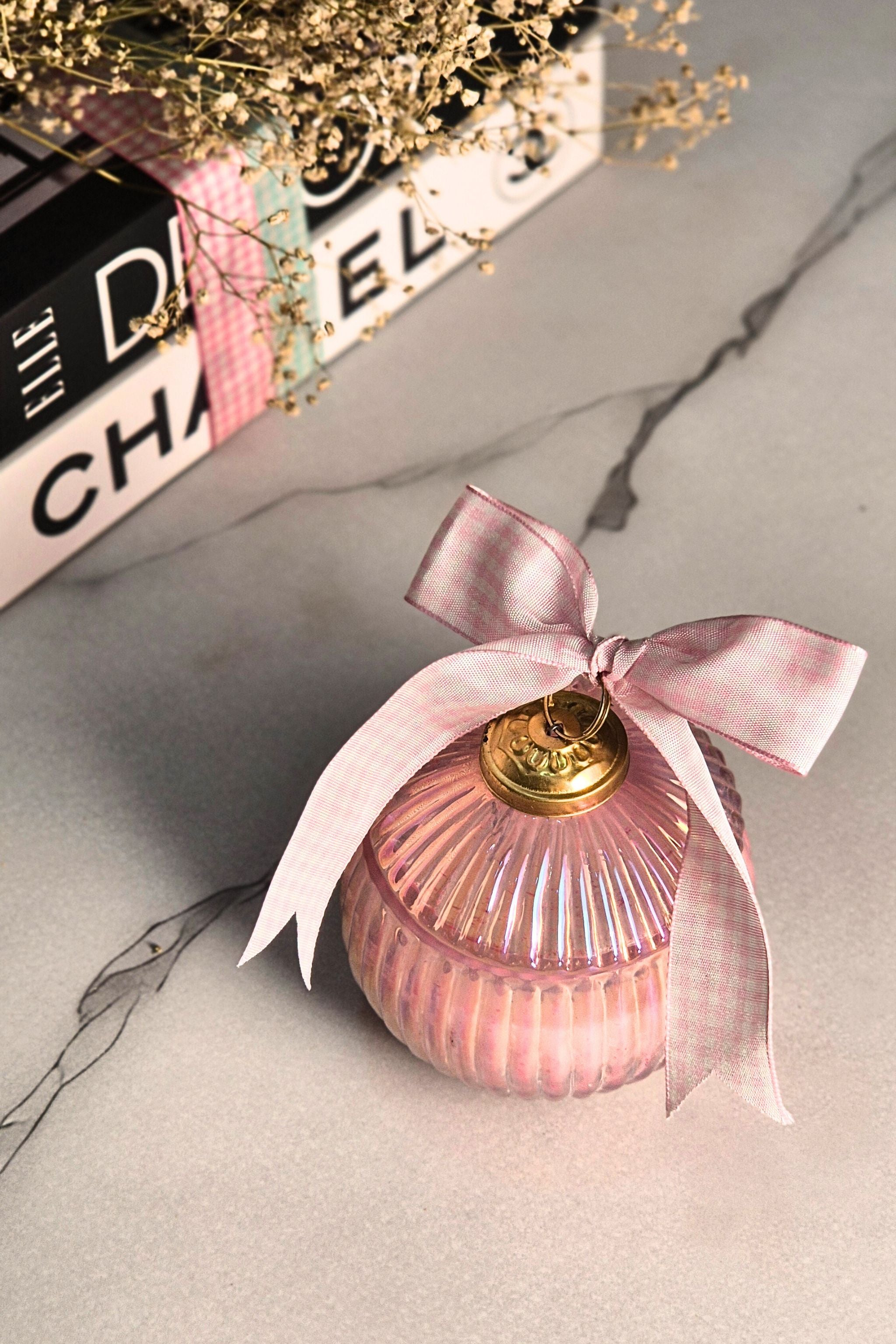 Ornament Candle | Lily Blossom