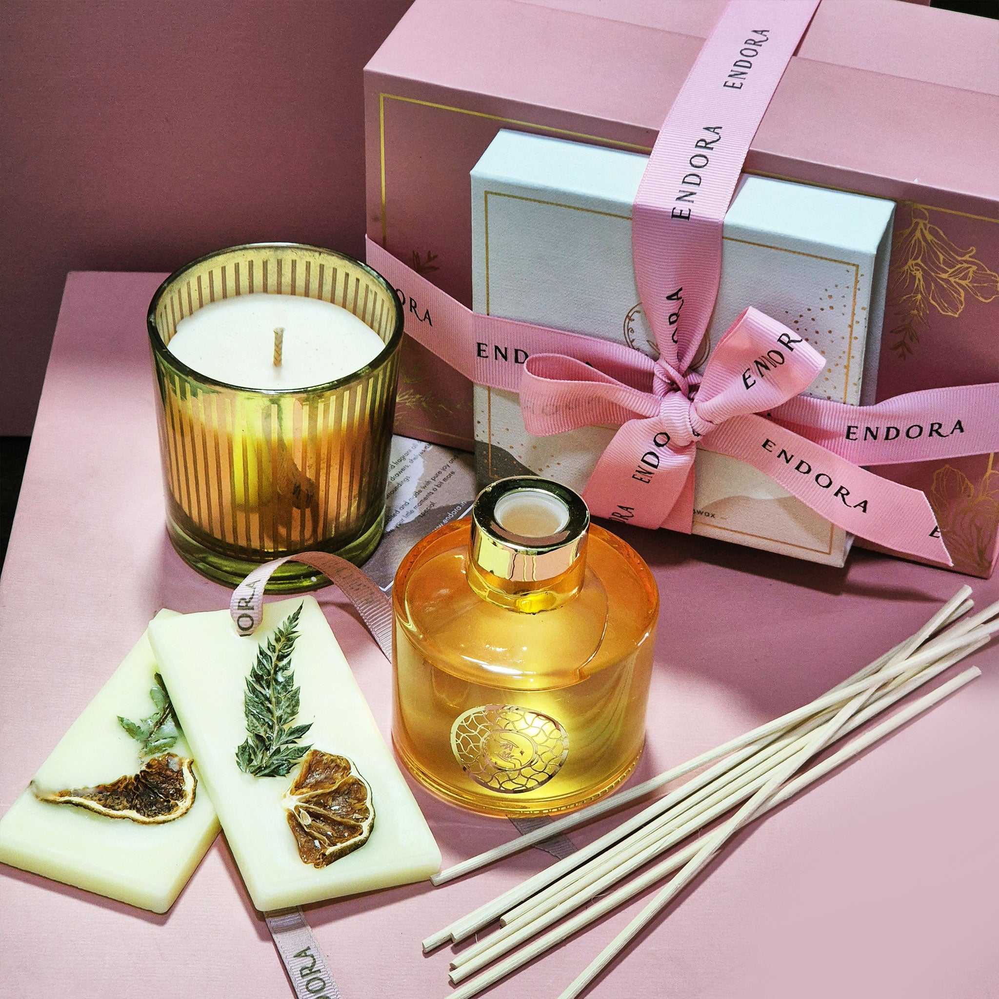 Gold Diffuser + Mercury votive candle + Set Of 2 Wax Tablet