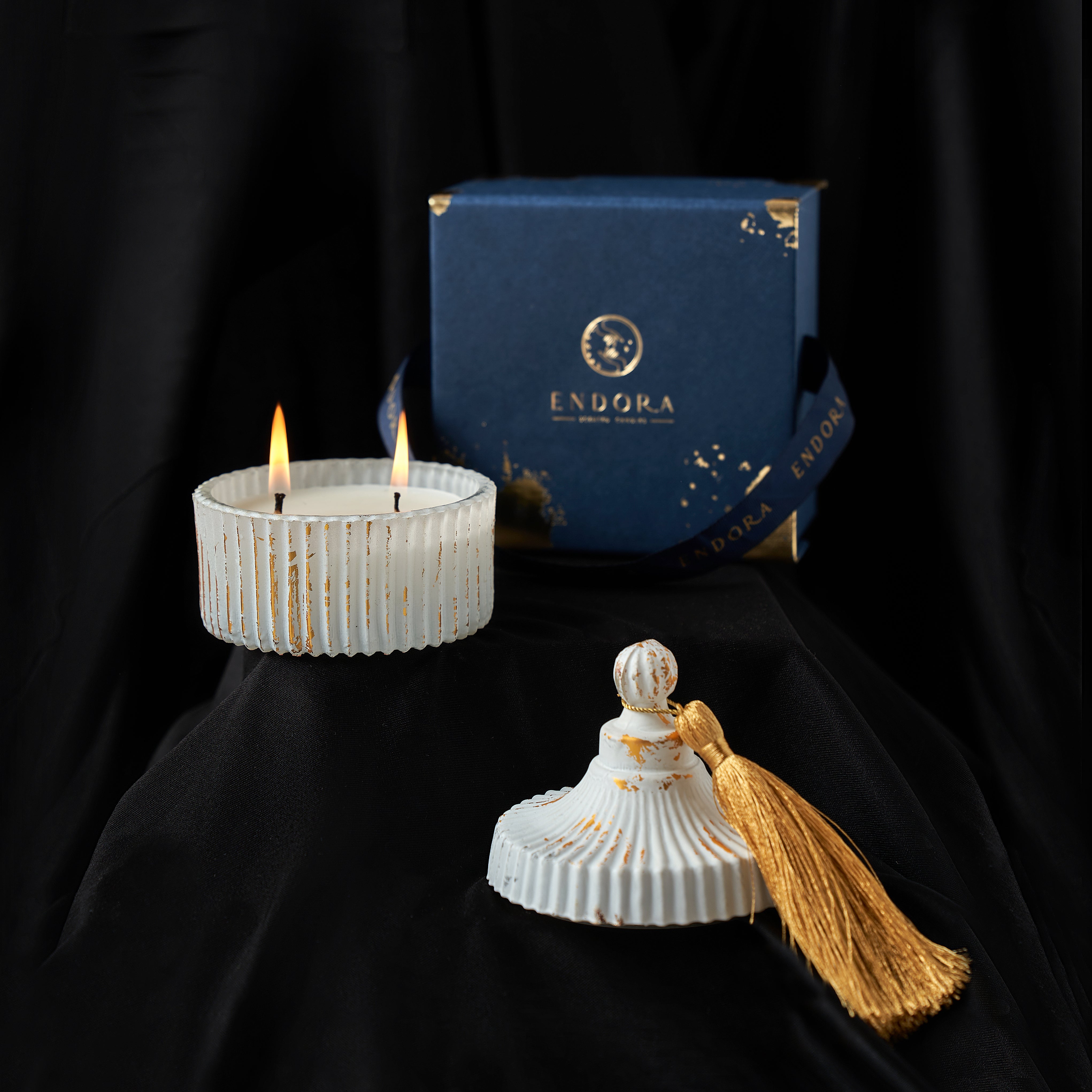 Candy Jar candle Set of 2 (Milky and gold)
