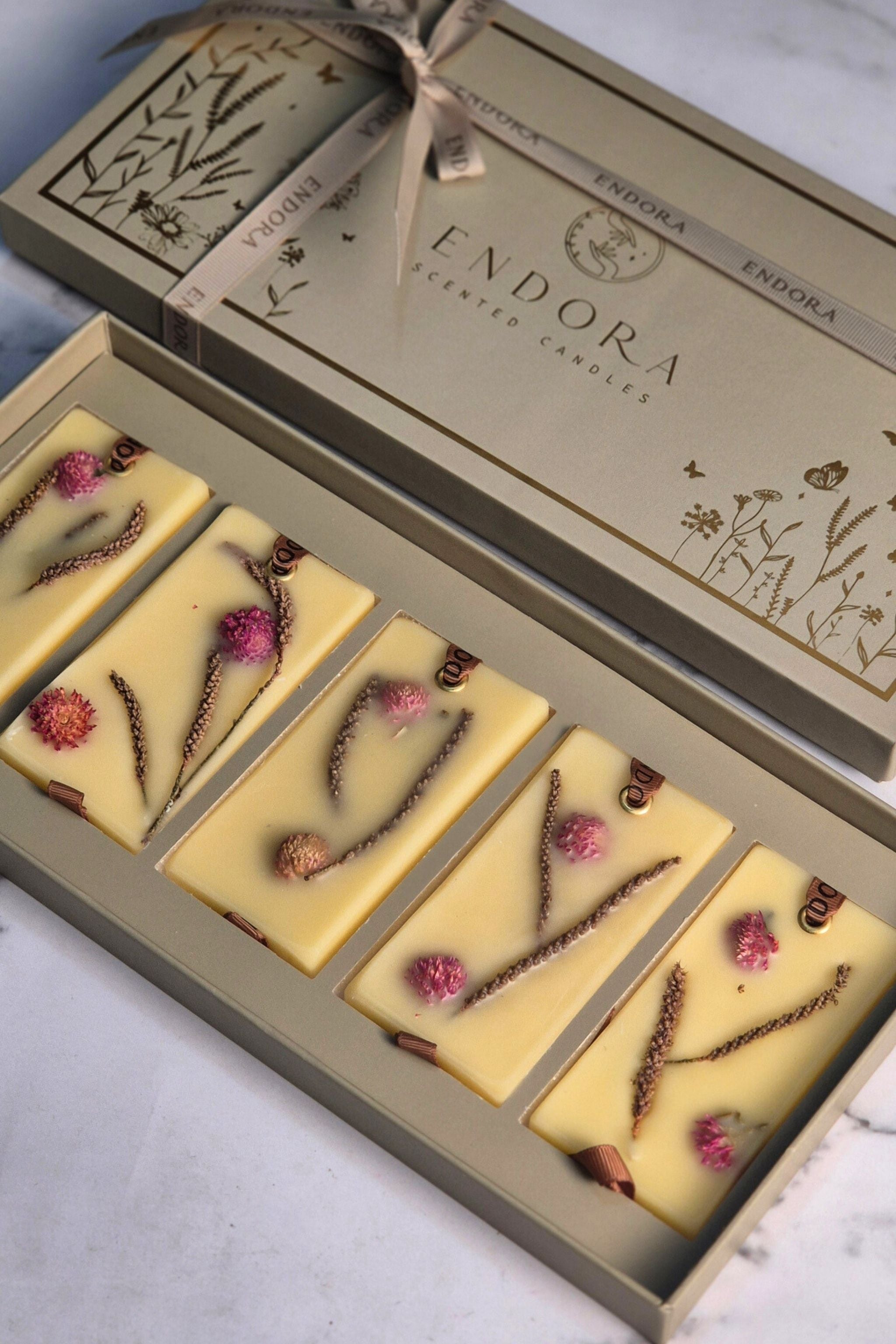 Eucalyptus & Basil Scented Wax Tablets – Set of 5 | Wardrobe refresher