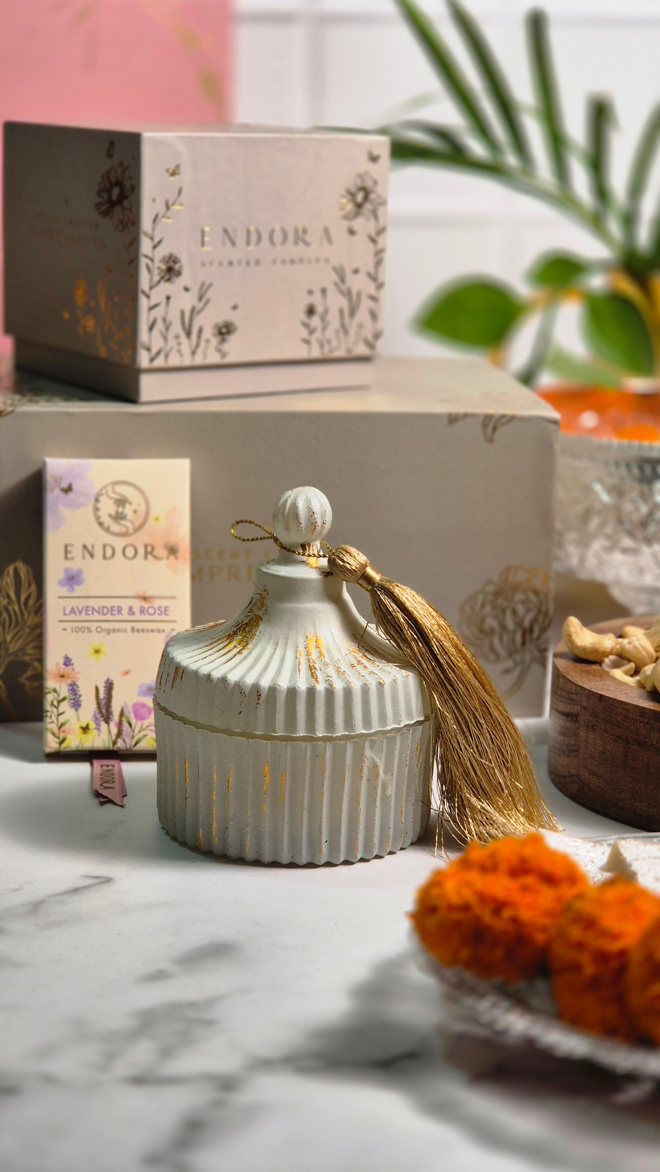 Candy Jar candle Set of 2  (Milky and gold)