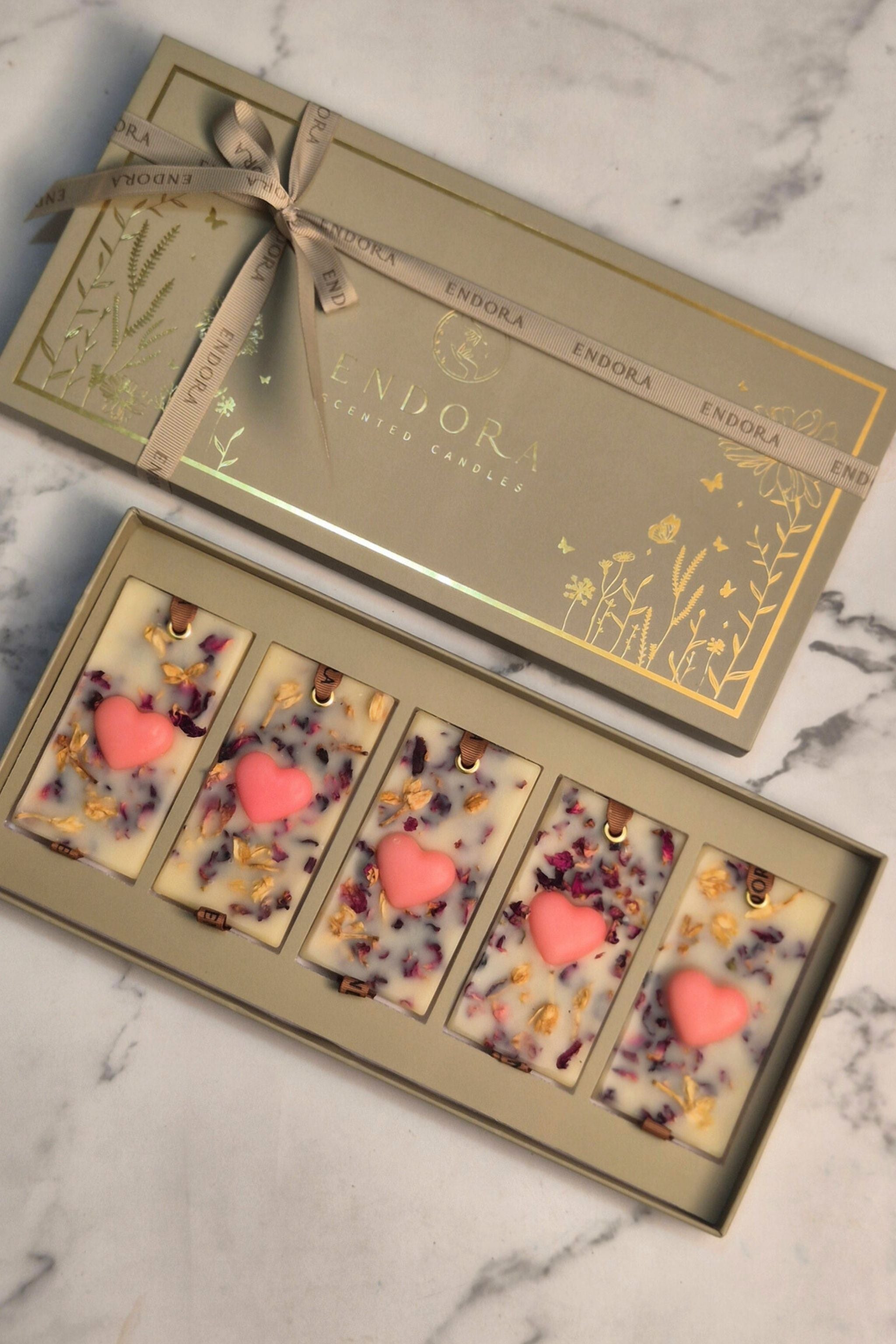 Lily Love – French Rose Scented Beeswax Tablets – Set of 5 | Wardrobe Refreshers