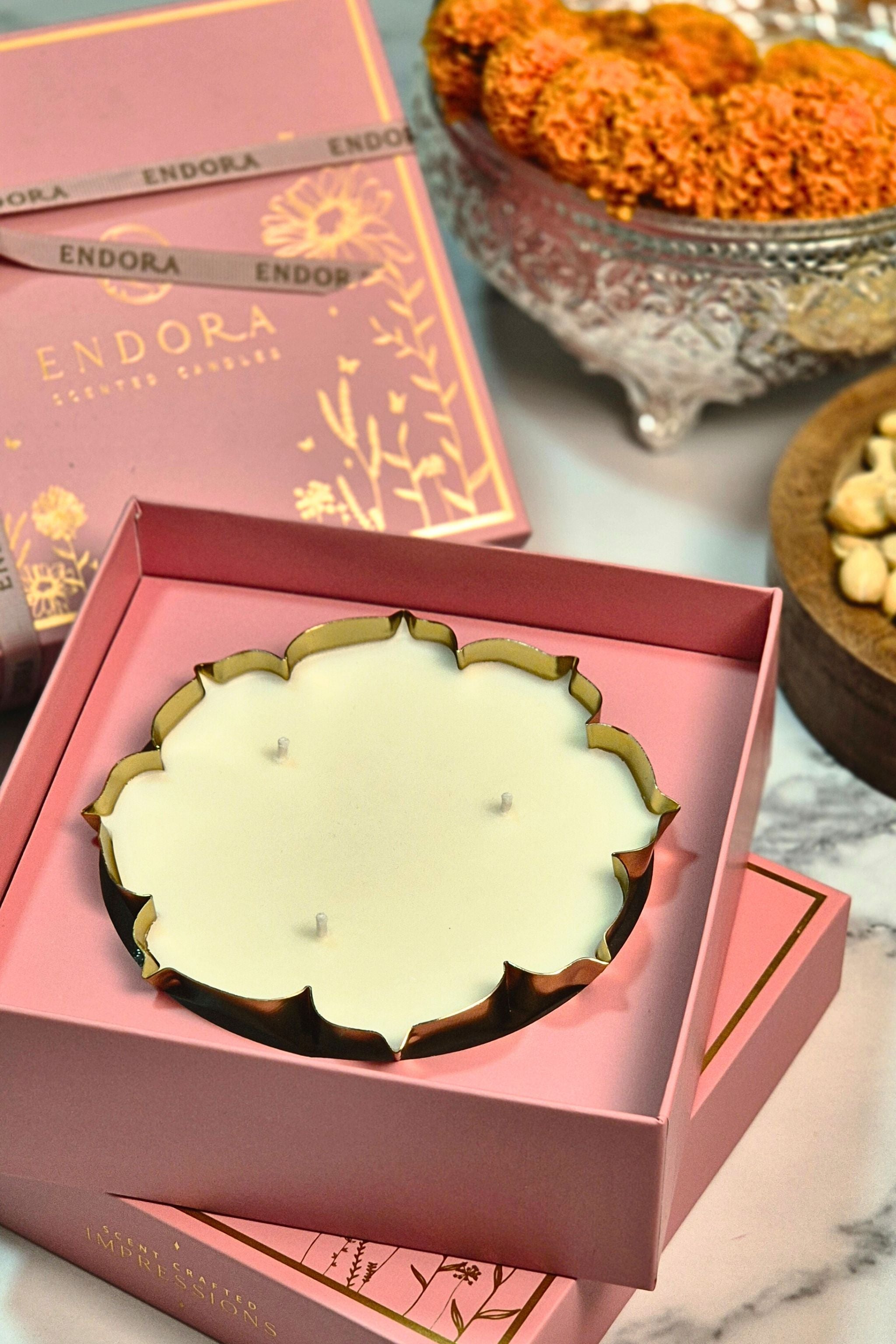 Gold Lotus Metal Urli | Scented Candle