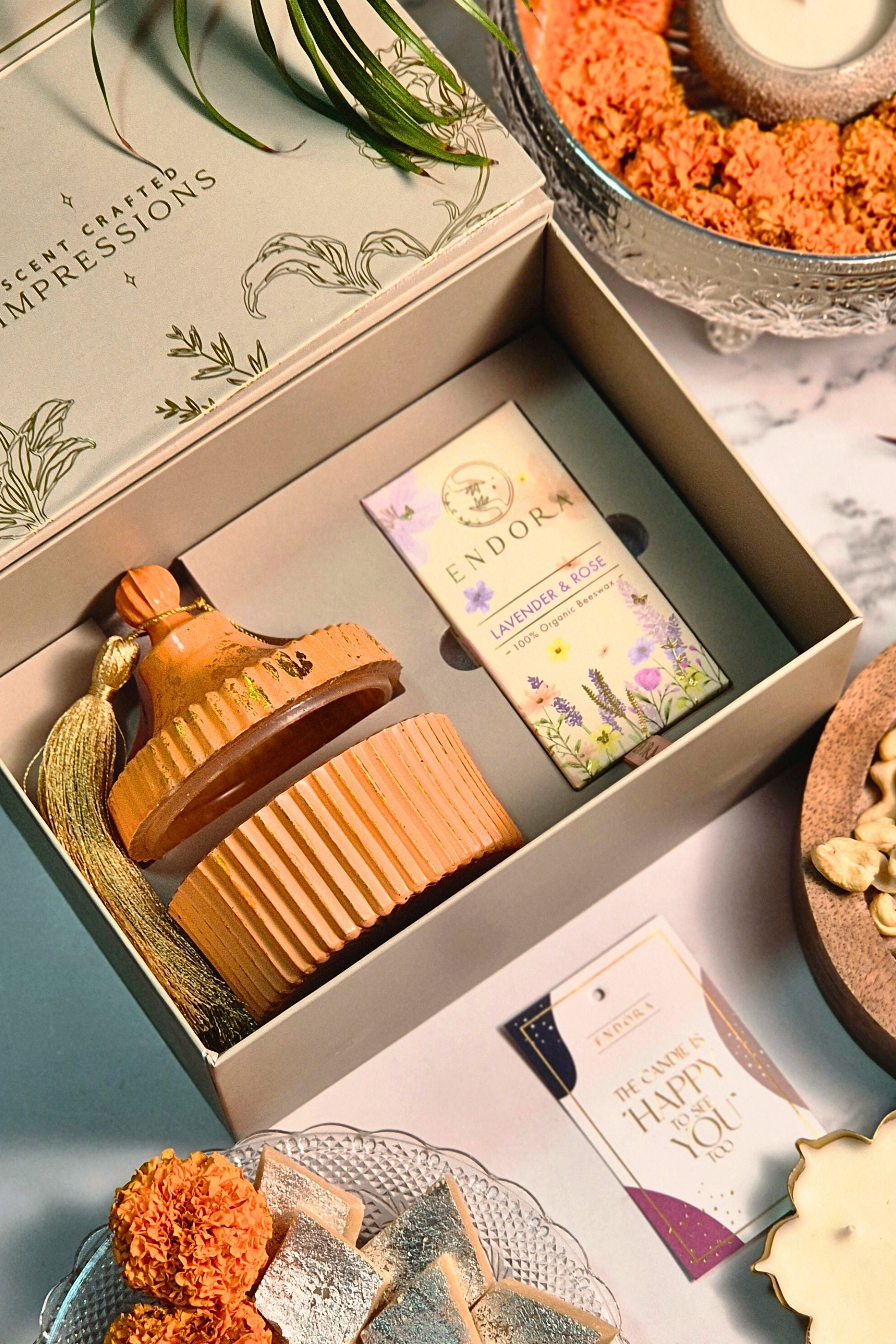 PEACH TASSEL LID JAR + WAX TABLET