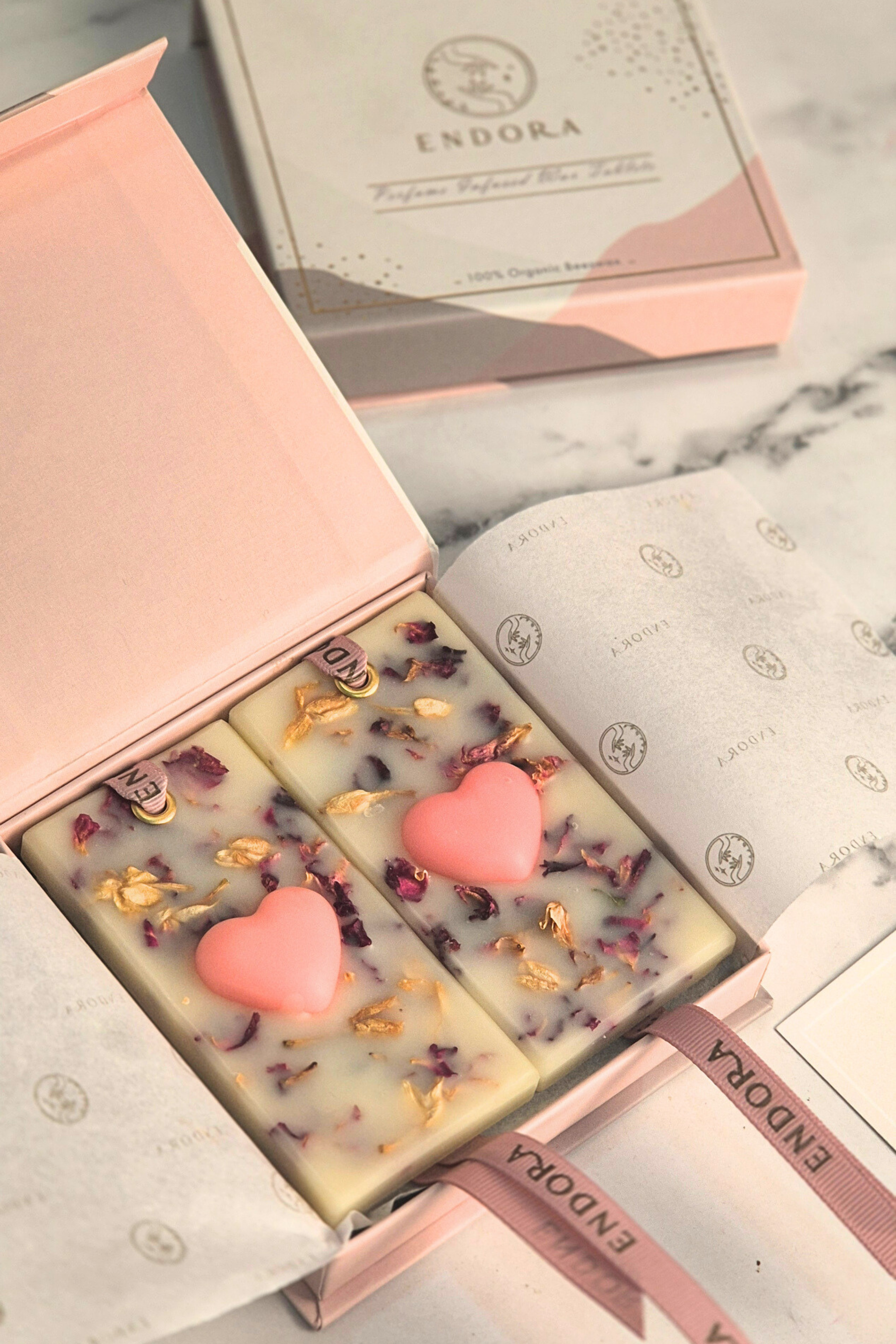 Heart Pop beeswax tablets (set of 2) | French rose