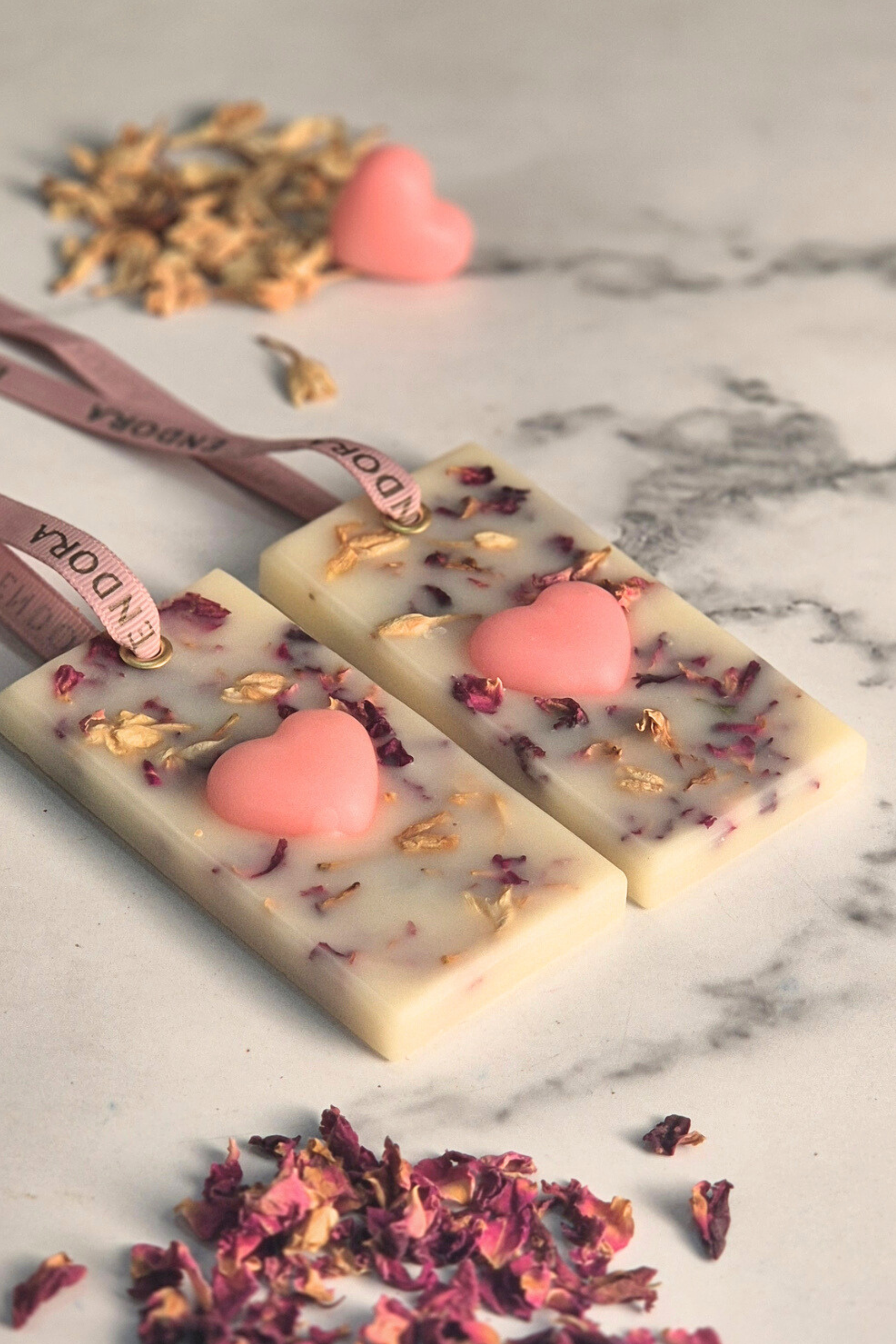 Heart Pop beeswax tablets (set of 2) | French rose